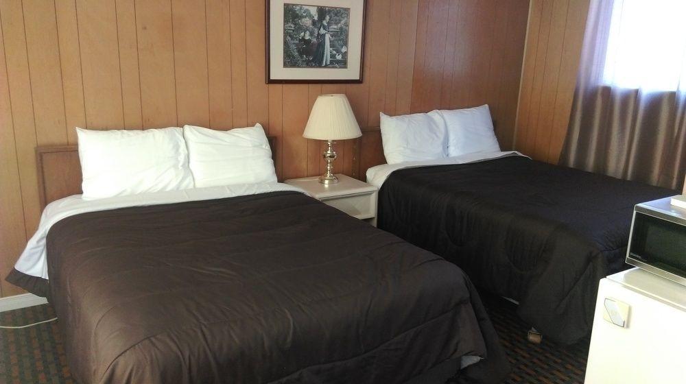 Frontiersman Motel Latchford Extérieur photo